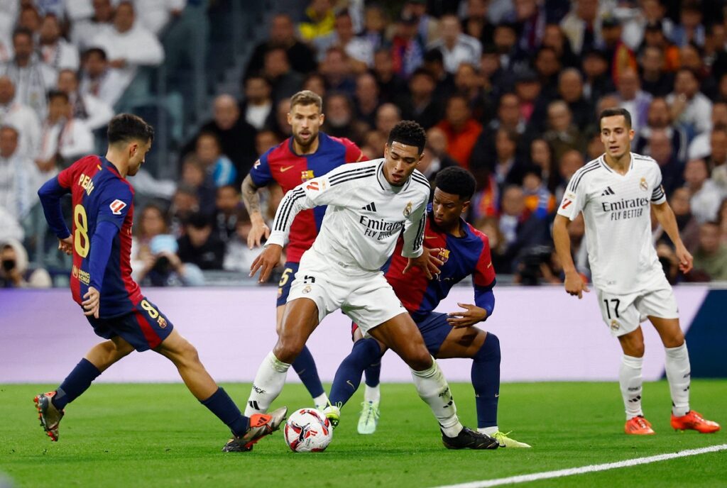 Soi kèo Barcelona vs Real Madrid